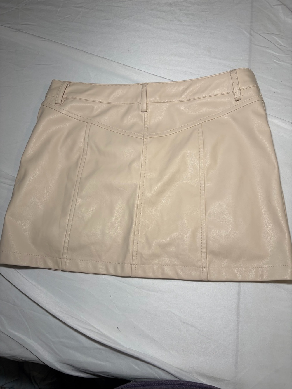 PacSun Beige Faux Leather Mini Skirt Women’s Medium Zip Closure  Size M